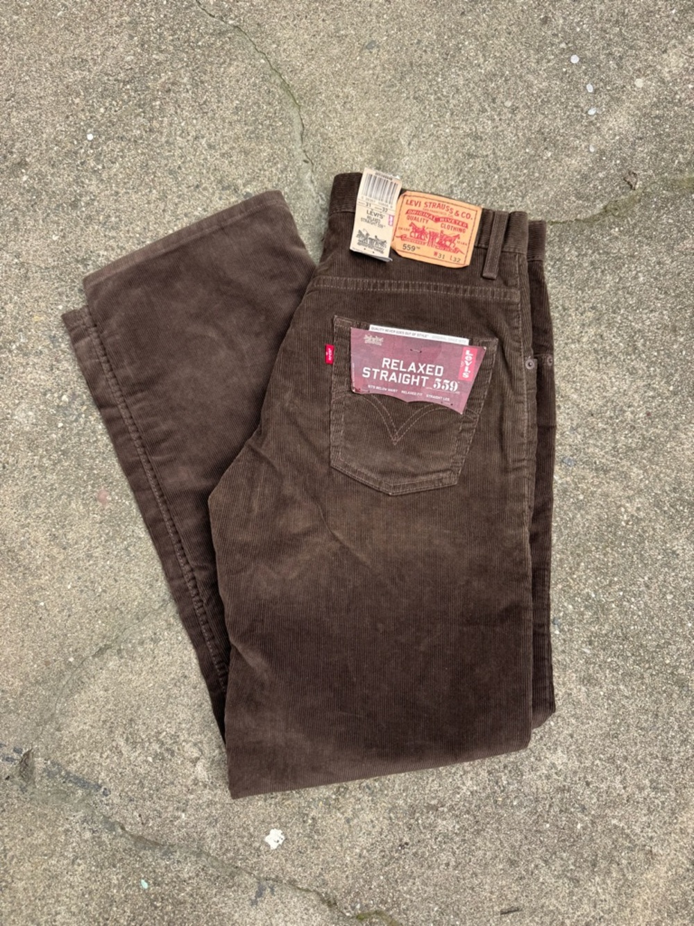 Levi’s 559 Corduroy Pants Brown Relaxed Straight Mens 31x32 Vintage Y2K NWT